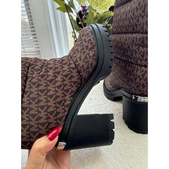 MICHAEL Michael Kors Holt Quilted Mid-Calf Boots 5.5 (bota600 - Picture 5 of 9